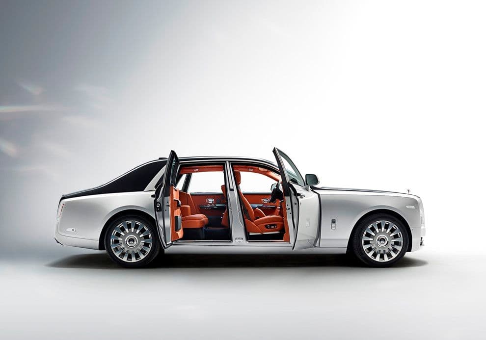 2022 Rolls Royce Phantom 6.75L Short Wheelbase — photo 16
