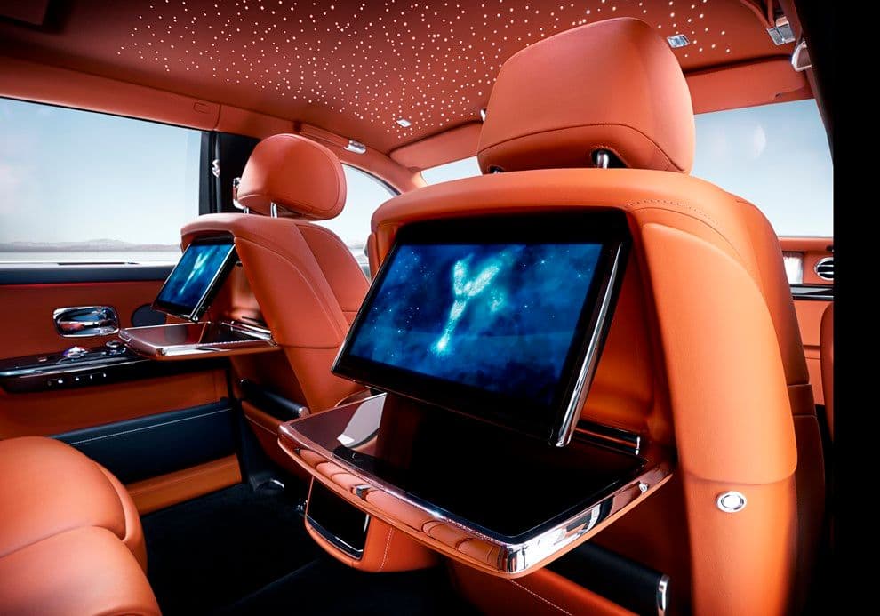 2022 Rolls Royce Phantom 6.75L Short Wheelbase — photo 17