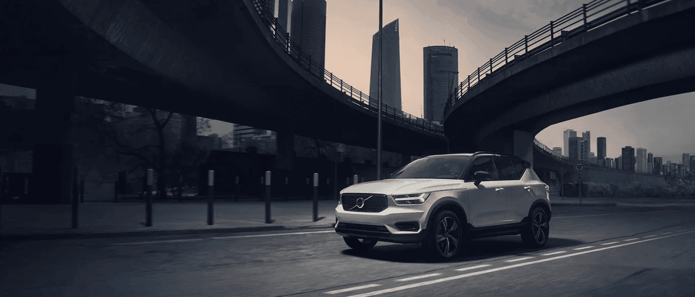 2022 Volvo XC40 2.0T T4 FWD Momentum — photo 7