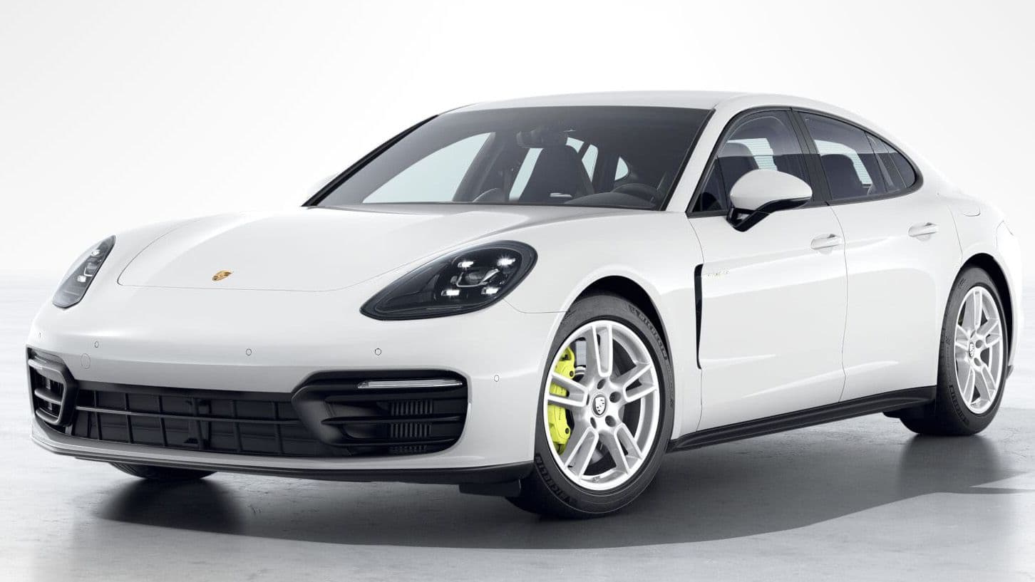 4 E-Hybrid in the UAE