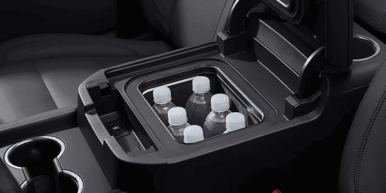 2022 Chevrolet Tahoe 5.3L Premium 4WD — photo 2
