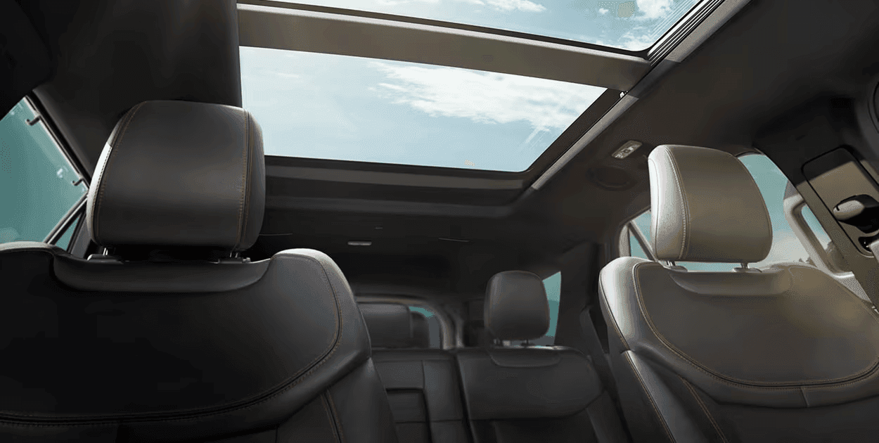 2023 Ford Explorer 3.0L EcoBoost ST (AWD) — photo 1