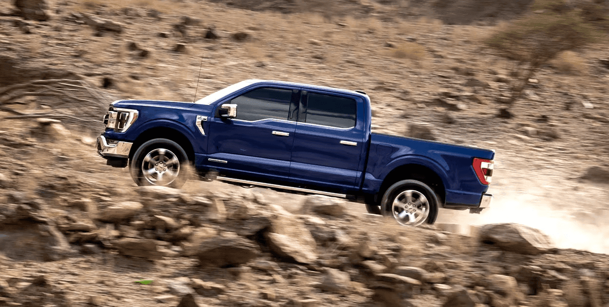 2024 Ford F-150 3.5L PowerBoost Hybrid V6 Super Crew Platinum — photo 18