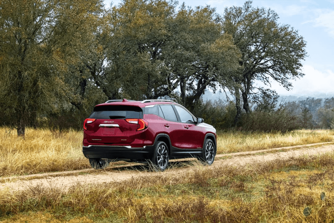 2023 GMC Terrain 1.5T SLE (FWD) — photo 9