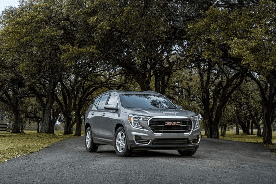 2023 GMC Terrain 1.5T SLE (FWD) — photo 10