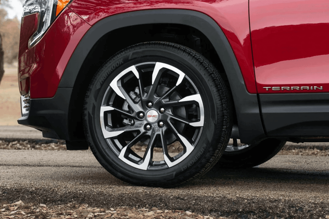2023 GMC Terrain 1.5T SLE (FWD) — photo 7