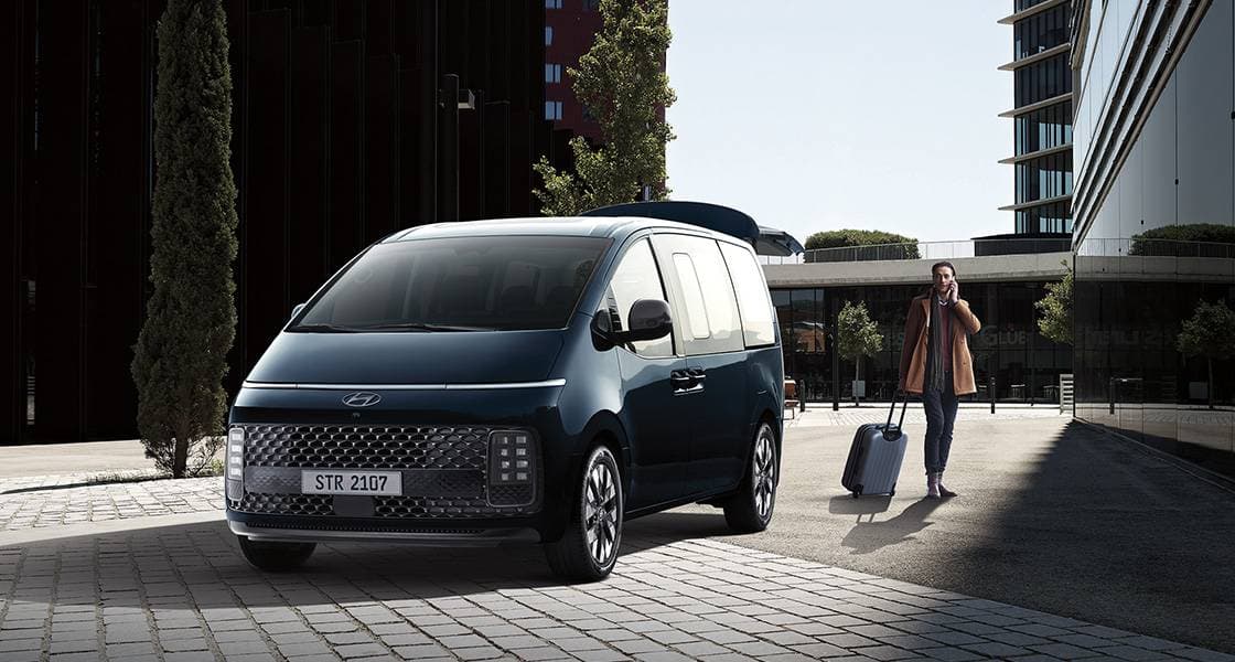 2024 Hyundai Staria 3.5L Luxury (7 Seater) — photo 8