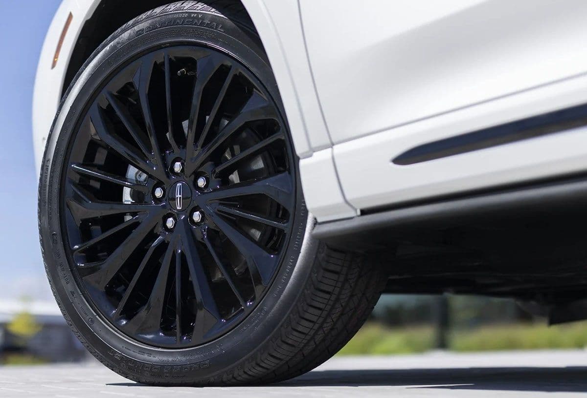 2025 Lincoln Corsair 2.0T Reserve I — photo 3