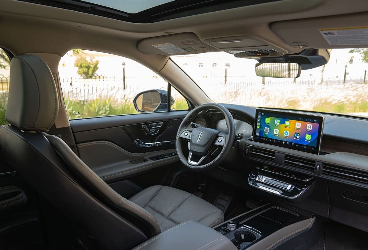 2025 Lincoln Corsair 2.0T Reserve I — photo 22