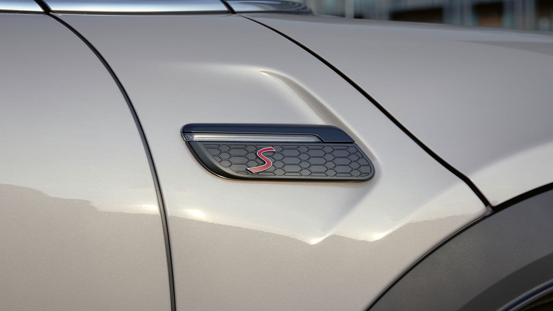 2024 Mini Hatch 3-Door Cooper — photo 8