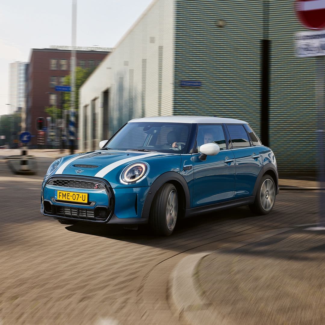 2024 Mini Hatch 5-Door Cooper S — photo 5