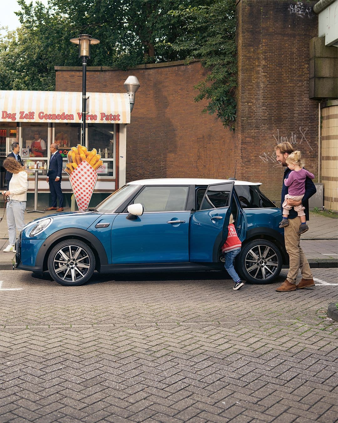 2024 Mini Hatch 5-Door Cooper S — photo 8