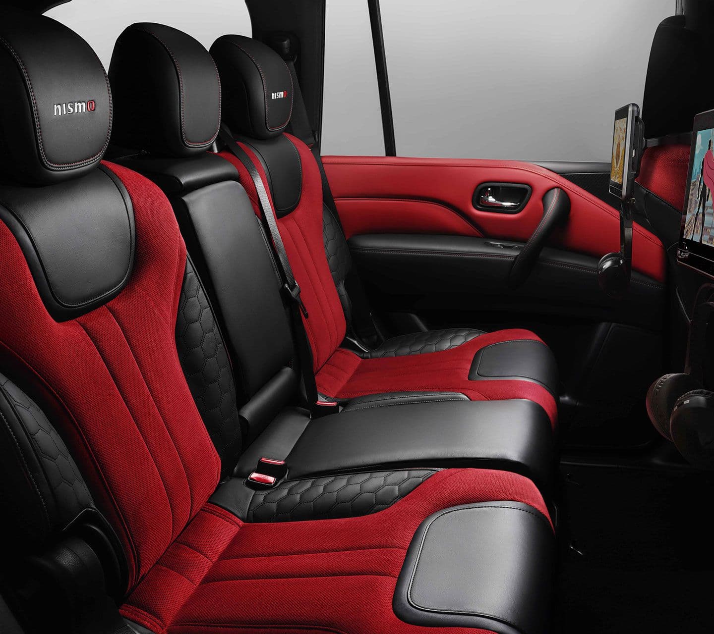 2023 Nissan Patrol Nismo — photo 9