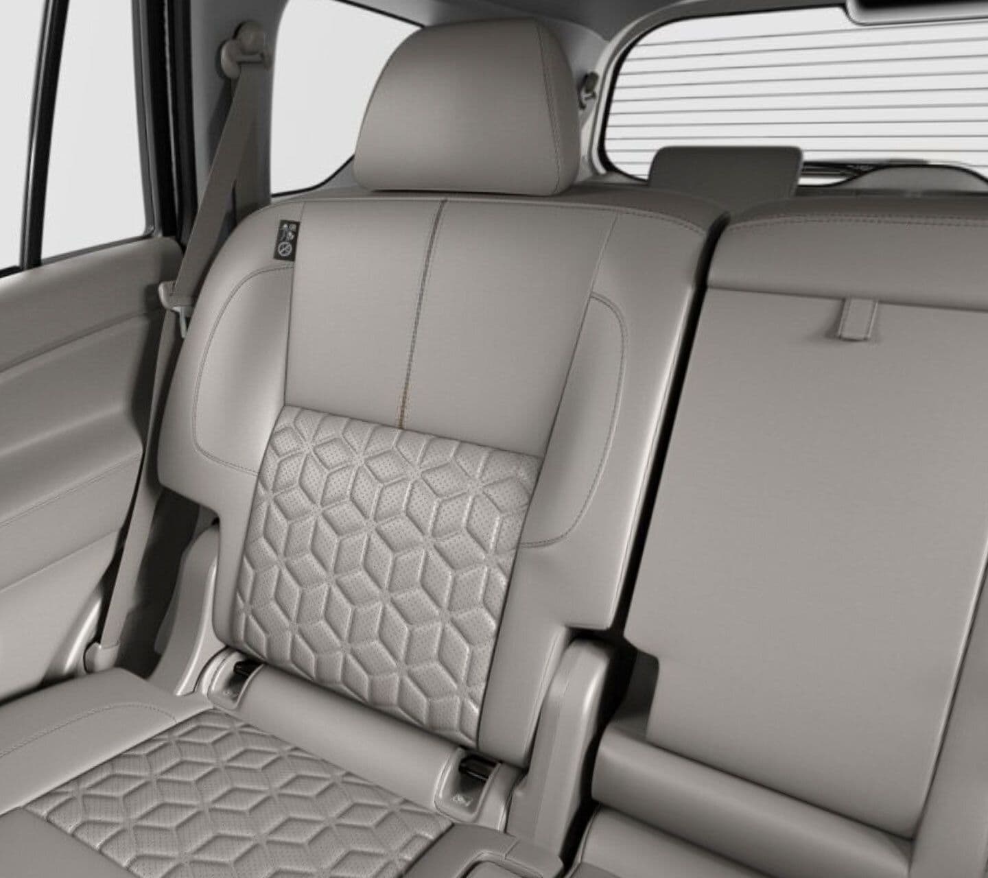 2023 Nissan Xterra 2.5L Platinum (4WD) — photo 2