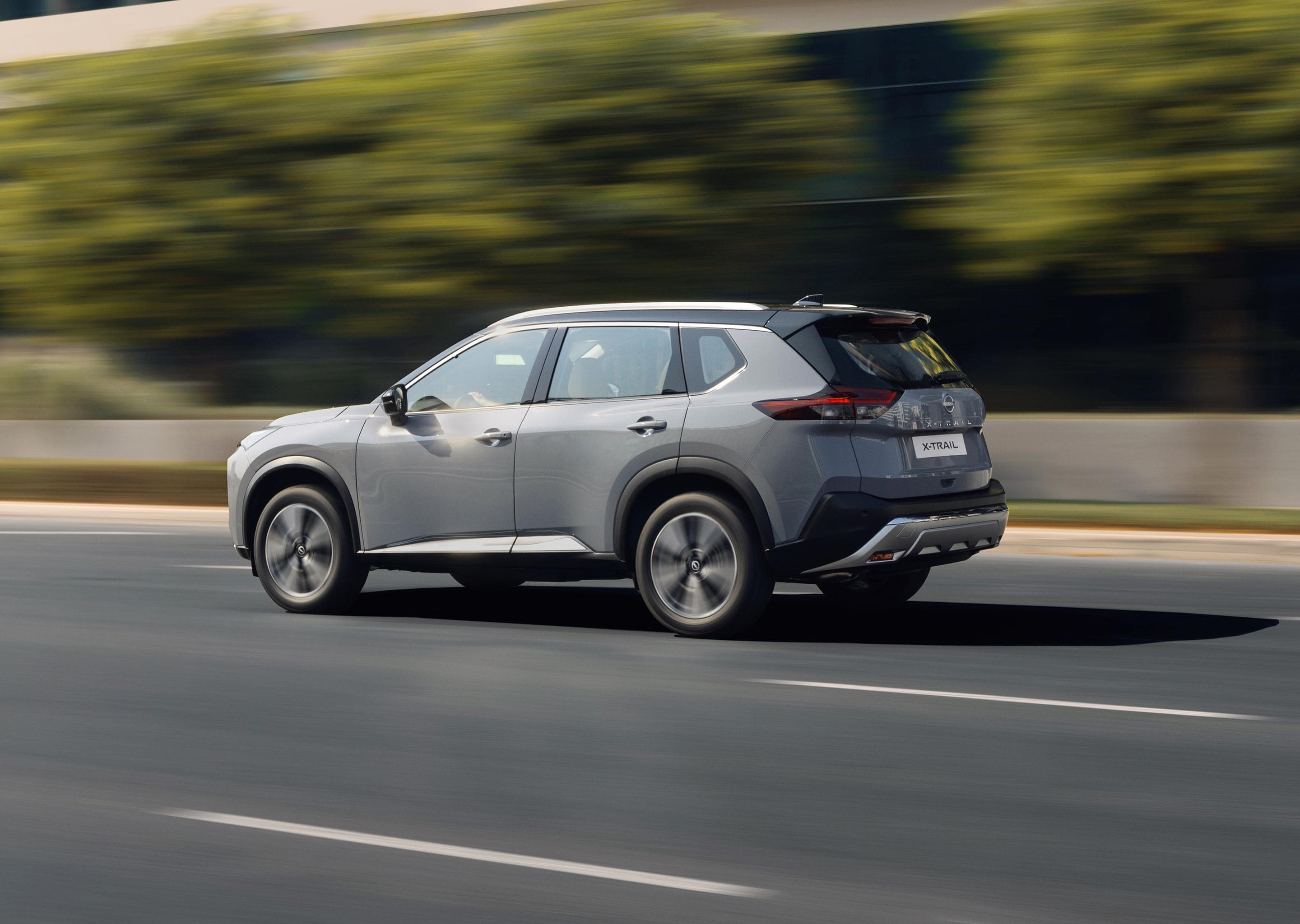 2024 Nissan X-Trail SV + OPT AWD (7-Seater) — photo 9
