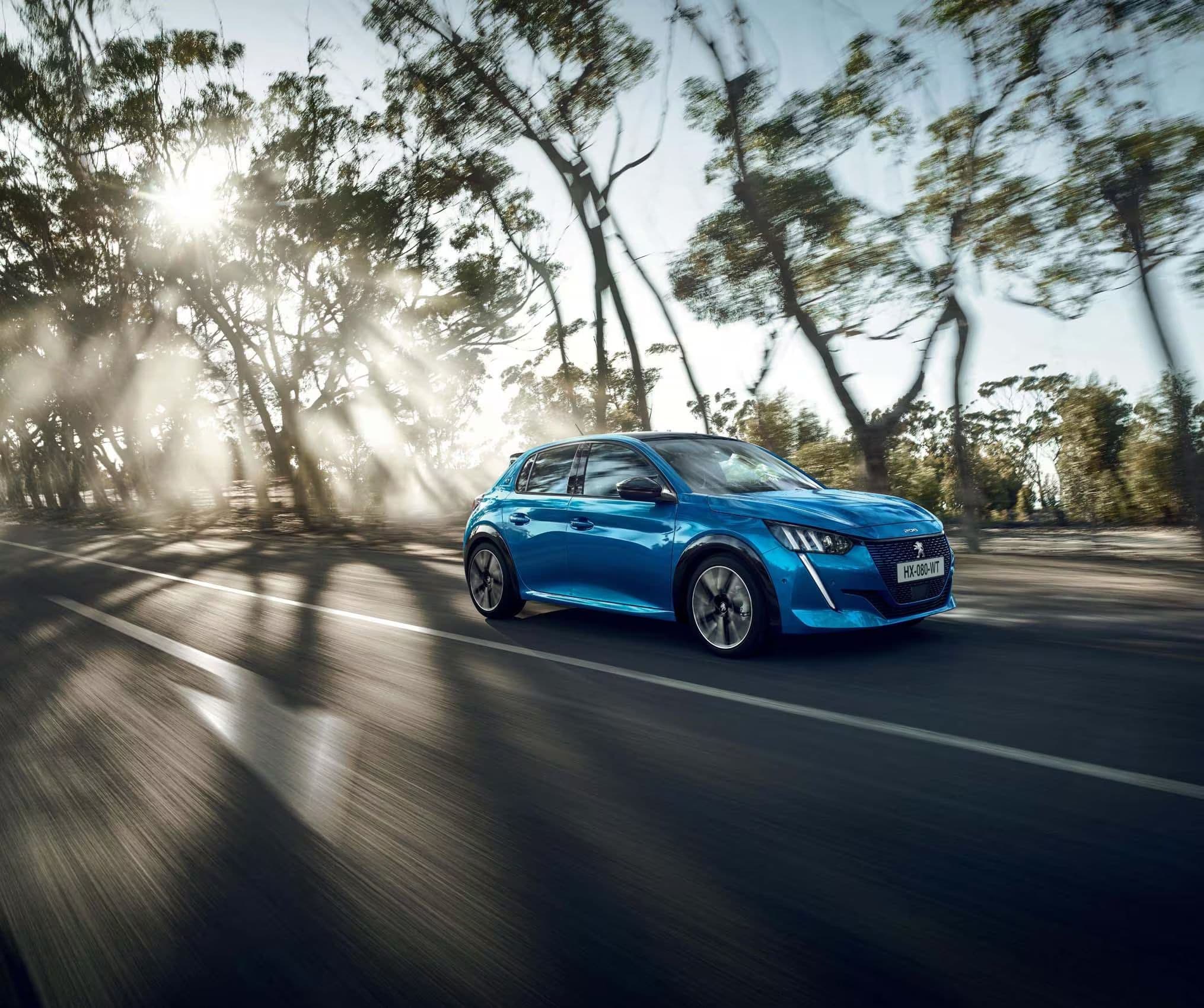 2023 Peugeot 208 e-208 — photo 17