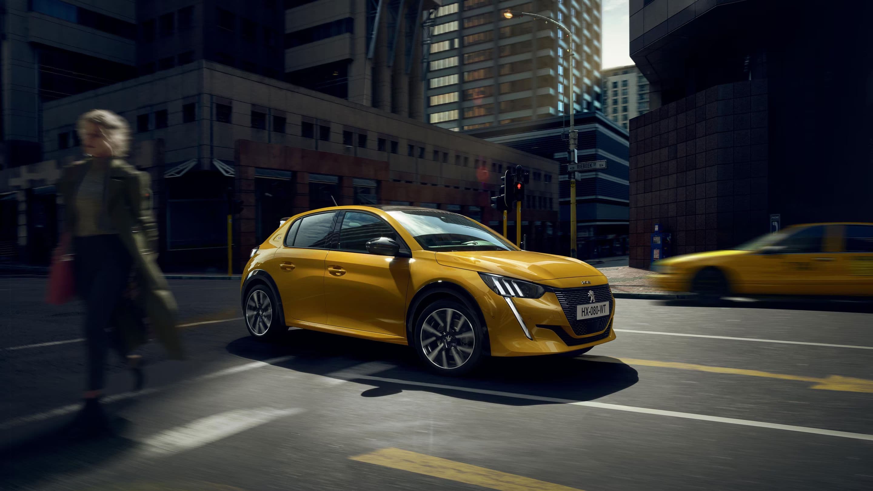 2023 Peugeot 208 e-208 — photo 18