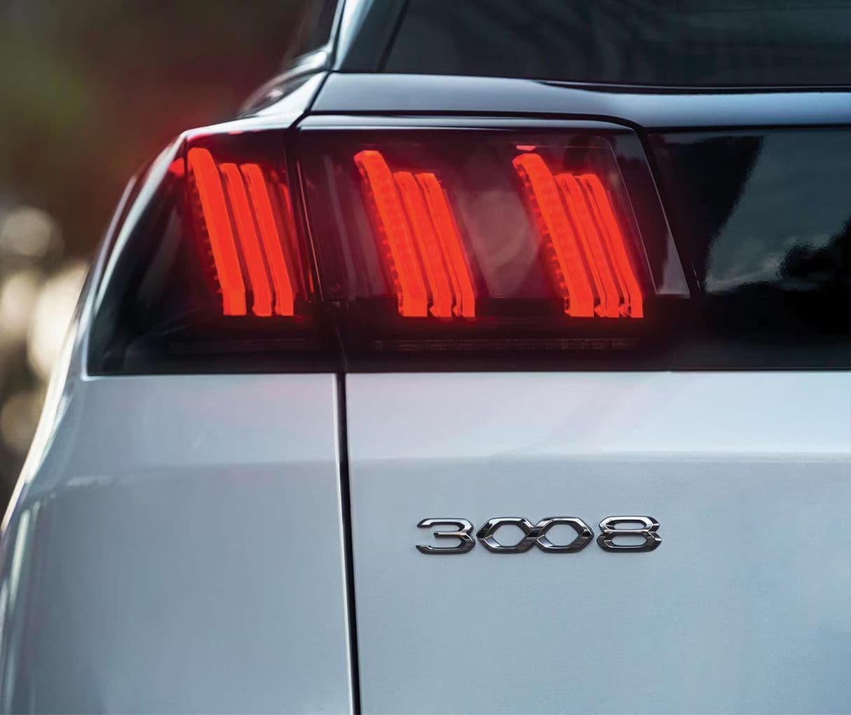 2023 Peugeot 3008 1.6T Hybrid4 (AWD) — photo 5