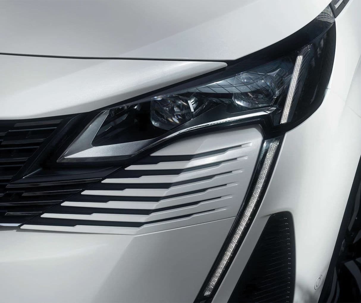 2023 Peugeot 3008 1.6T Hybrid4 (AWD) — photo 11