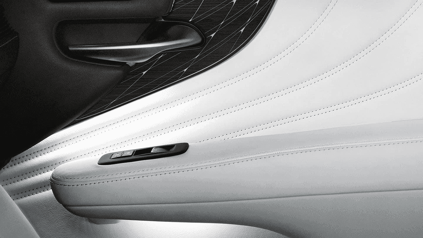Vehicle gallery image 5