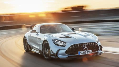 Mercedes-Benz cars in the UAE