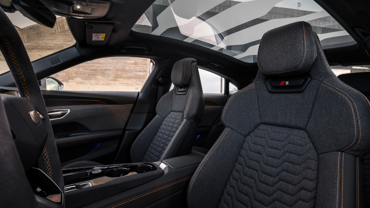 Audi e-tron GT (8).png