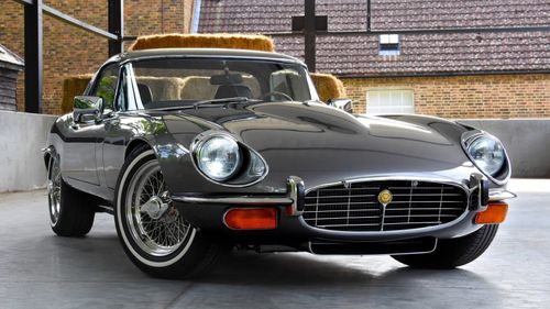 This Jaguar E-Type Is A Modern Car Underneath!