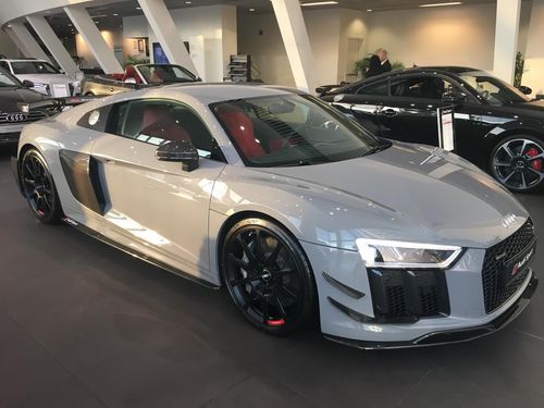 Audi R8 Performance Edition Arrives In Abu Dhabi