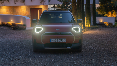 The All-Electric Mini Aceman Unveiled | New Crossover EV In The Mini Lineup!