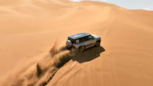 Dune Driving 101: Techniques to Conquer the UAE’s Iconic Sand Dunes